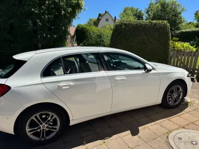 Gebraucht Mercedes A200 163 PS (119 kW) 2018 Weiß Limousine