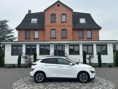 Gebraucht Hyundai Kona Prime 150 kW (204 PS) 2022 Weiß SUV