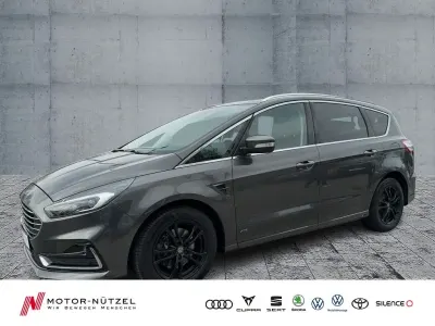 Gebraucht Ford S-MAX Titanium 190 PS (139 kW) 2021 Grau Van / Kleinbus