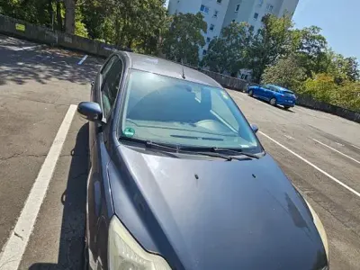 Gebraucht Ford Focus Style 101 PS (74 kW) 2009 Grau Limousine