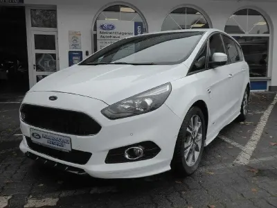 Używany Ford S-MAX ST-Line 190 KM (139 kW) 2018 Biały Minivan