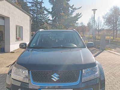 Schwarz Gebraucht 2007 Suzuki Grand Vitara SUV | 6.500 € (Fairer Preis)