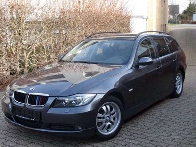gebraucht BMW 318 Innovation/Advantage/Leder/Xenon/Alu/PDC