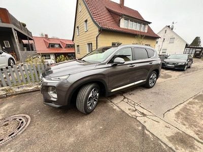 Usata Hyundai Santa Fe Premium 200 CV (147 kW) 2019 Grigio SUV