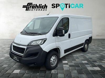Gebraucht Peugeot Boxer Premium 120 PS (88 kW) 2022 Weiß Van