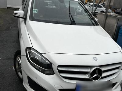 Mercedes B220