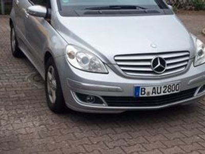 Mercedes B150