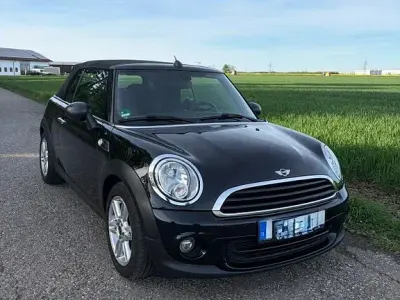 Gebraucht Mini One Cabriolet 98 PS (72 kW) 2015 Schwarz Cabrio