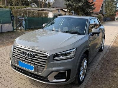 Gebraucht Audi Q2 Sport 150 PS (110 kW) 2018 Grau SUV
