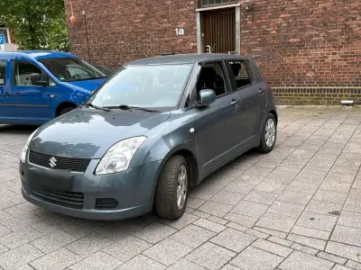 Gebraucht Suzuki Swift 92 PS (67 kW) 2007 Grau Kleinwagen