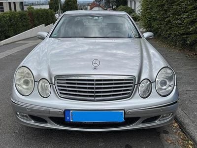 Mercedes E240