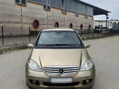 Brugt Mercedes A150 115 HK (84 kW) 2006 Guld Hatchback