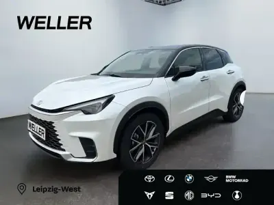 Gebraucht Lexus LBX 136 PS (100 kW) 2026 Weiss SUV