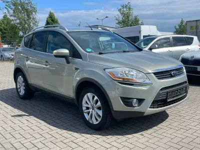 Gebraucht Ford Kuga Titanium 136 PS (100 kW) 2009 Grün SUV