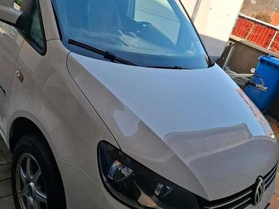 Gebraucht VW Caddy Edition 102 PS (75 kW) 2014 Weiß Van / Kleinbus