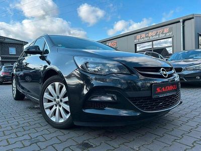 Gebraucht Opel Astra Exklusiv 120 PS (88 kW) 2015 Schwarz Kombi