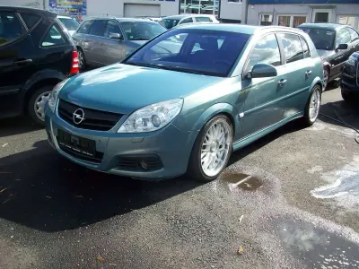 Gebraucht Opel Signum Edition 155 PS (114 kW) 2005 Blau Kleinwagen