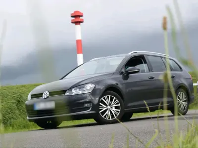 Gebraucht VW Golf VII Allstar 150 PS (110 kW) 2016 Grau Kombi