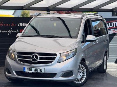 Gebraucht Mercedes V220 Edition 163 PS (119 kW) 2014 Silber Van / Kleinbus