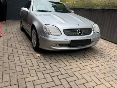 Gebraucht Mercedes SLK200 163 PS (119 kW) 2000 Silber Cabrio