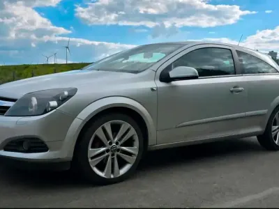 Gebraucht Opel Astra GTC 125 PS (91 kW) 2005 Silber Coupé