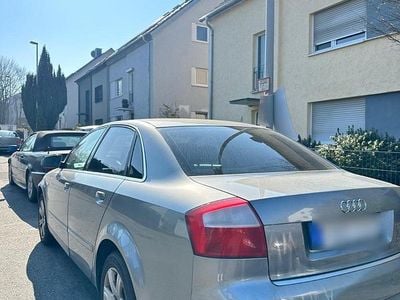 Gebraucht Audi A4 131 PS (96 kW) 2001 Grau Limousine