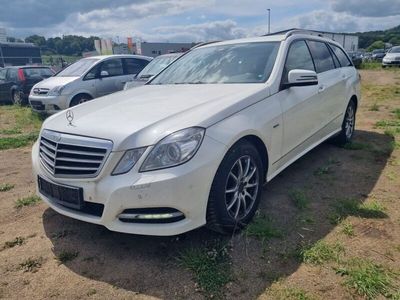 Mercedes E220