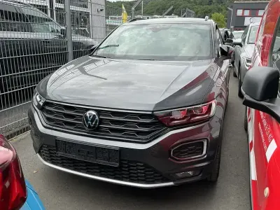 Gebraucht VW T-Roc Sport 150 PS (110 kW) 2022 Grau SUV