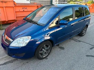 Gebraucht Opel Zafira 140 PS (102 kW) 2010 Blau Van / Kleinbus