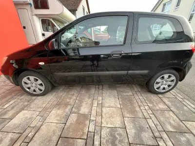 Usata Hyundai Getz Basis 67 CV (49 kW) 2006 Nero Utilitaria