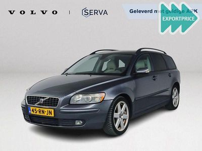 Grau Gebraucht 2005 Volvo V50 Momentum Kombi | 2.950 € (Fairer Preis)