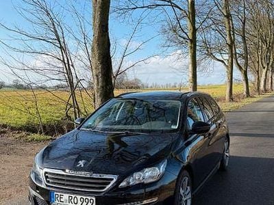 Gebraucht Peugeot 308 SW Style 131 PS (96 kW) 2016 Schwarz Kombi