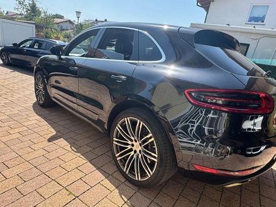 Porsche Macan Turbo