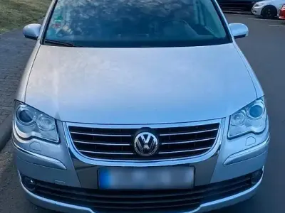 Gebraucht VW Touran 140 PS (102 kW) 2007 Grau Van / Kleinbus