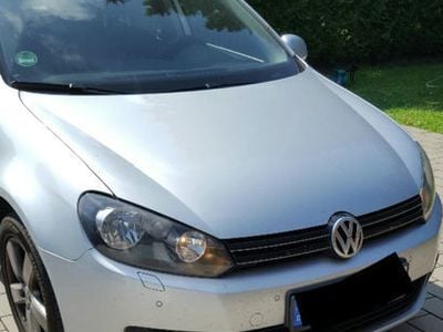 Gebraucht VW Golf VI 143 PS (105 kW) 2011 Silber metallic Kleinwagen