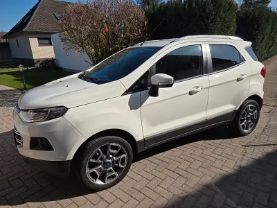 Usata Ford Ecosport Trend 111 CV (81 kW) 2017 Bianco SUV