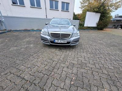 Mercedes E250