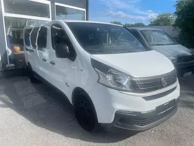 Gebraucht Fiat Talento Basis 146 PS (107 kW) 2017 Weiß Van / Kleinbus