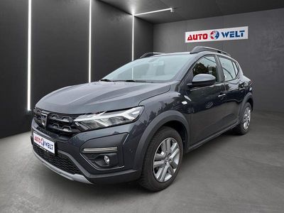 Gebraucht Dacia Sandero Stepway 110 PS (80 kW) 2023 Grau Kleinwagen
