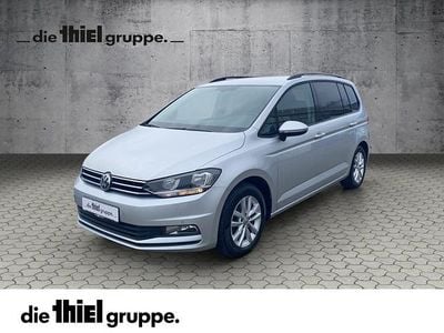 Gebraucht VW Touran Comfortline 150 PS (110 kW) 2016 Silber Van / Kleinbus