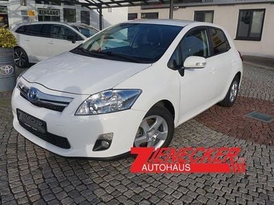 Toyota Auris Hybrid
