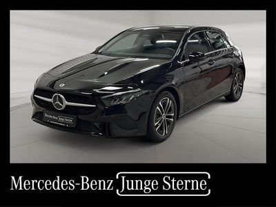 Unilack nachtschwarz Gebraucht 2023 Mercedes A200 Limousine | 26.770 € (Fairer Preis)