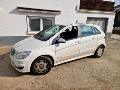 Mercedes B170