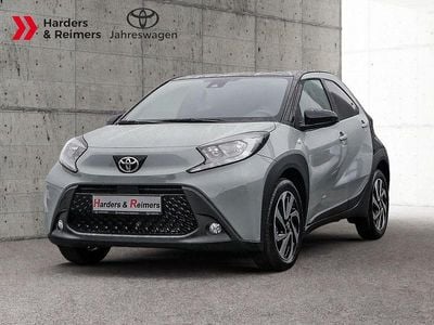Urban khaki Neu 2025 Toyota Aygo X SUV | 16.880 € (Guter Preis)