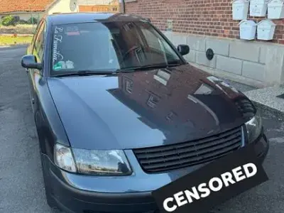 Gebraucht VW Passat Basis 101 PS (74 kW) 1998 Grau Kombi