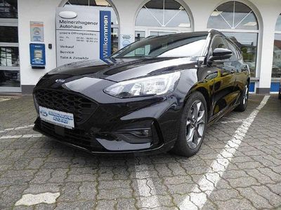 Schwarz (obsidianschwarz metallic) Gebraucht 2021 Ford Focus ST-Line Kombi | 19.990 € (Fairer Preis)