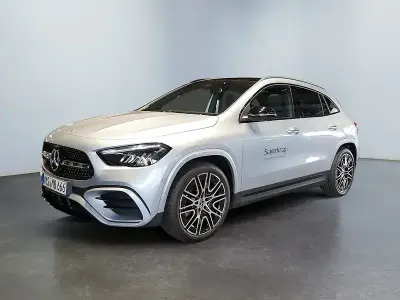 Gebraucht Mercedes GLA220 AMG 190 PS (139 kW) 2026 Silber SUV