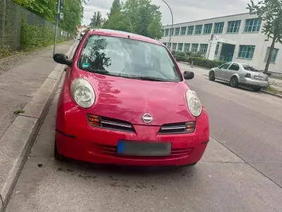 Gebraucht Nissan Micra 63 PS (46 kW) 2004 Rot Kleinwagen