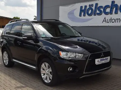 Gebraucht Mitsubishi Outlander 177 PS (130 kW) 2011 Schwarz SUV