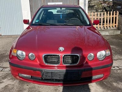 Rot Gebraucht 2004 BMW 316 Coupé | 690 € (Guter Preis)